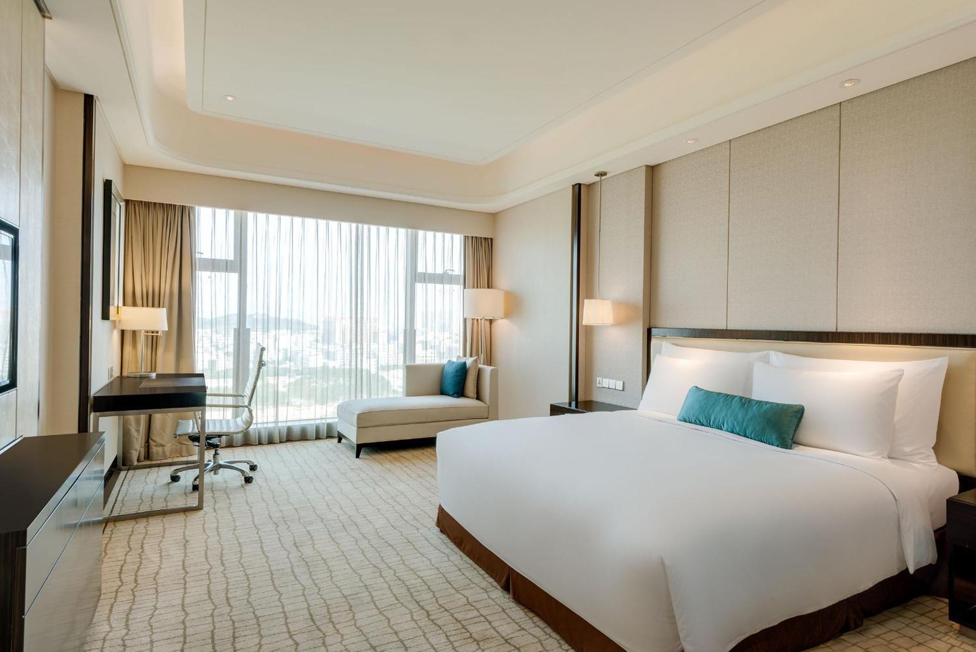 Crowne Plaza Guangzhou Zengcheng By Ihg- Canton Fair Free Shuttle Bus Bagian luar foto